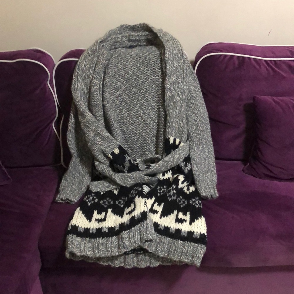 Banana Republic Long Sleeve Sweater